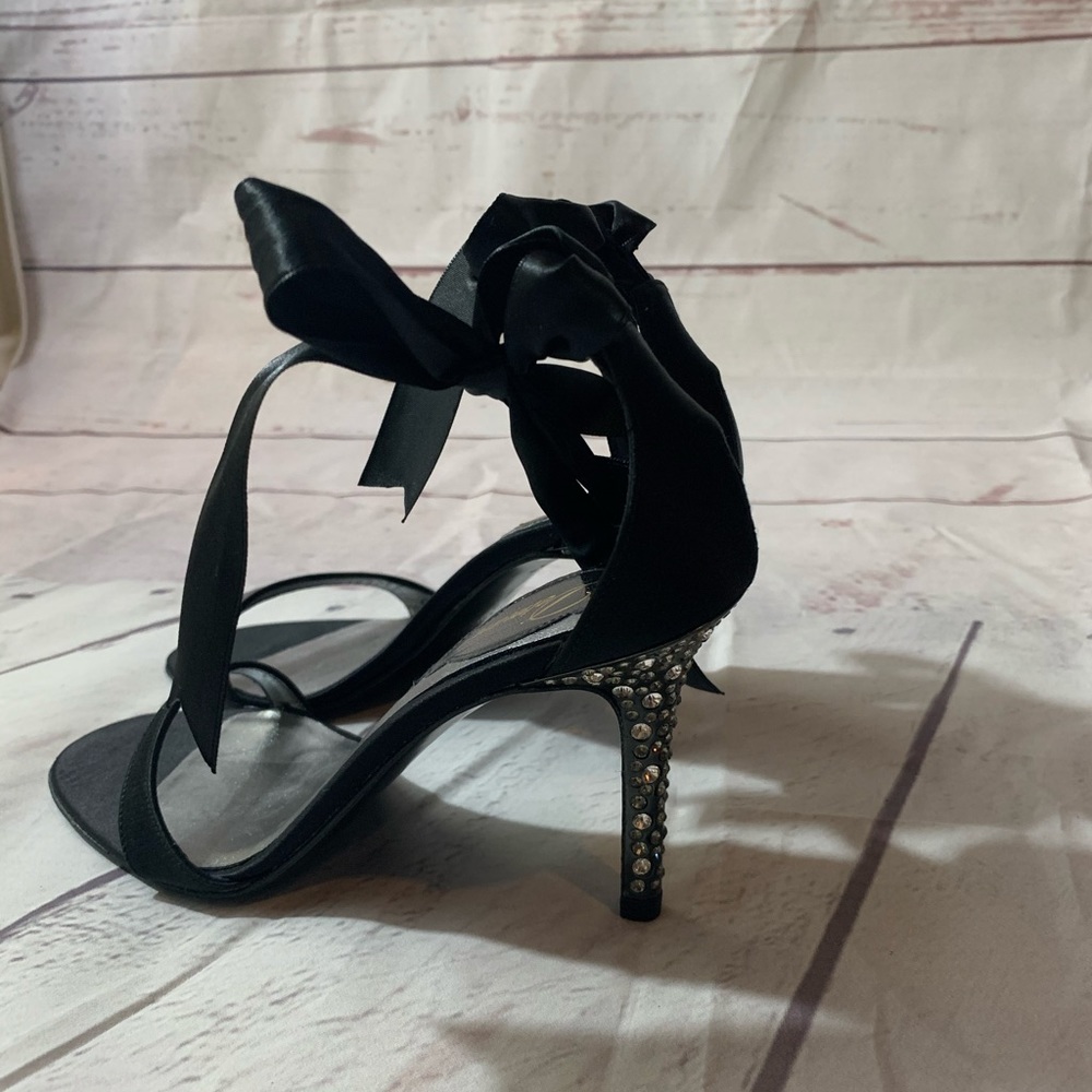 Delman peep toe heels - Picture 3 of 3